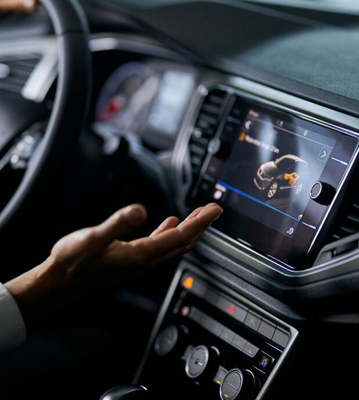 Car Hub Dubai 1 Head-Up Display Installation Dubai